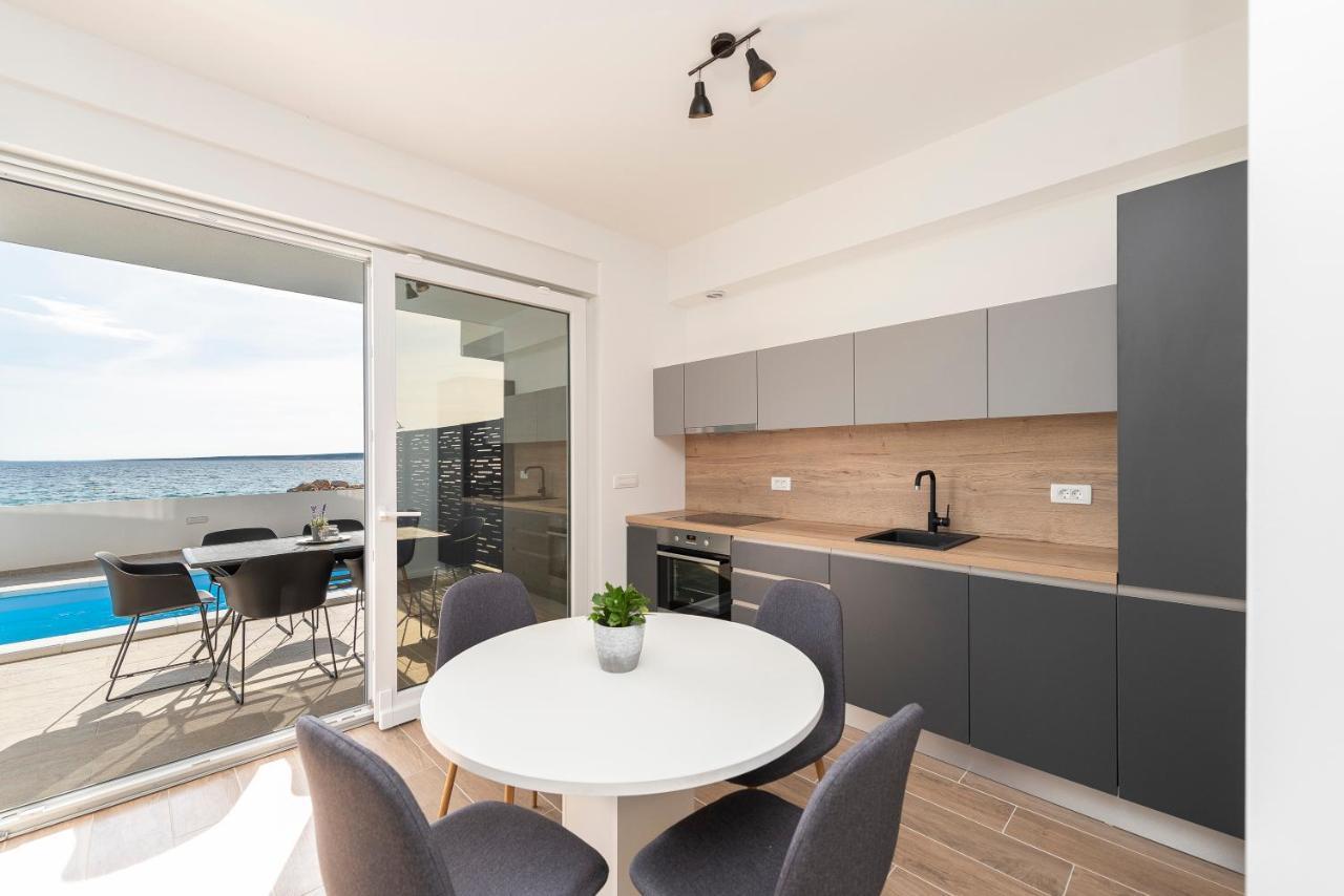 Villa Eni Apartments 1 Mandre Ngoại thất bức ảnh