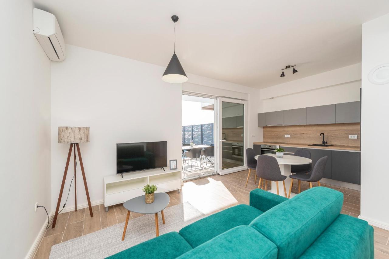 Villa Eni Apartments 1 Mandre Ngoại thất bức ảnh