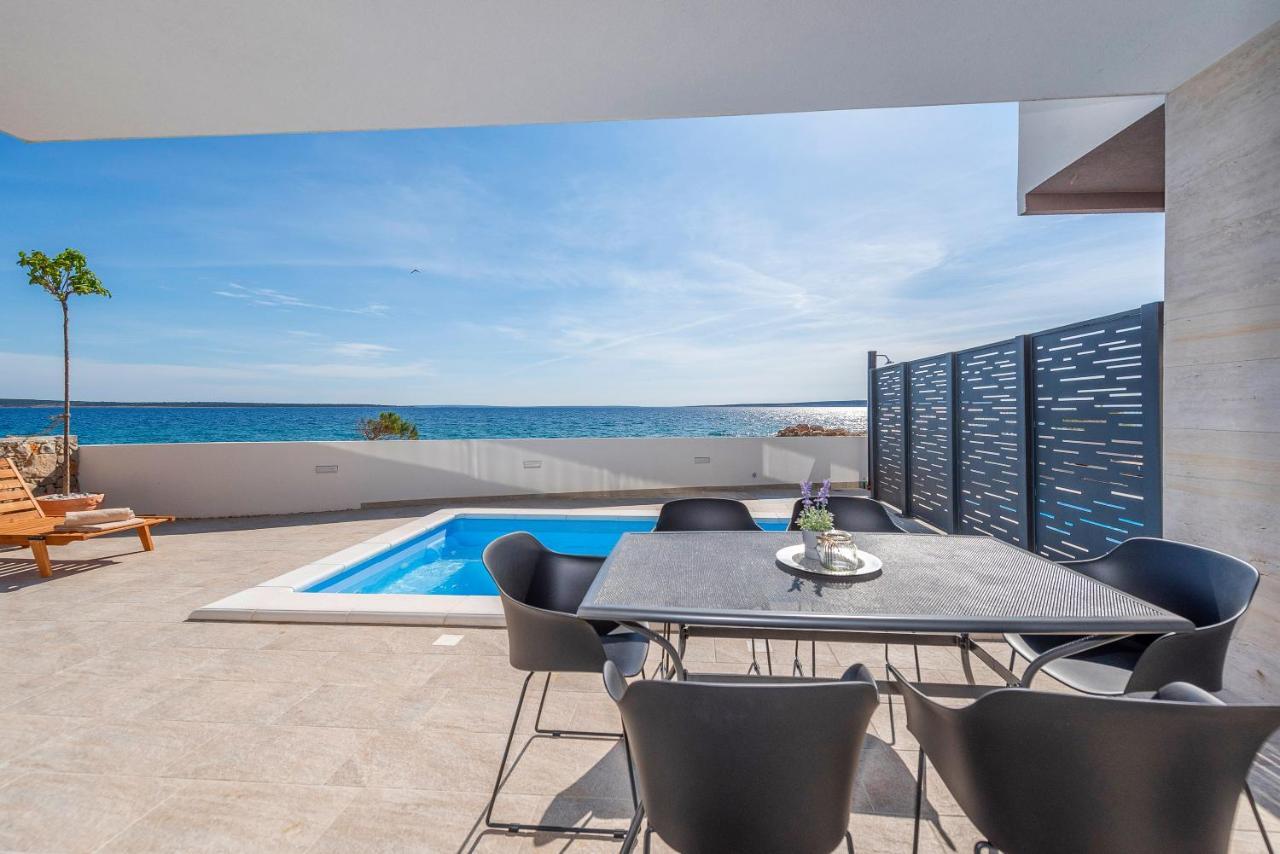 Villa Eni Apartments 1 Mandre Ngoại thất bức ảnh