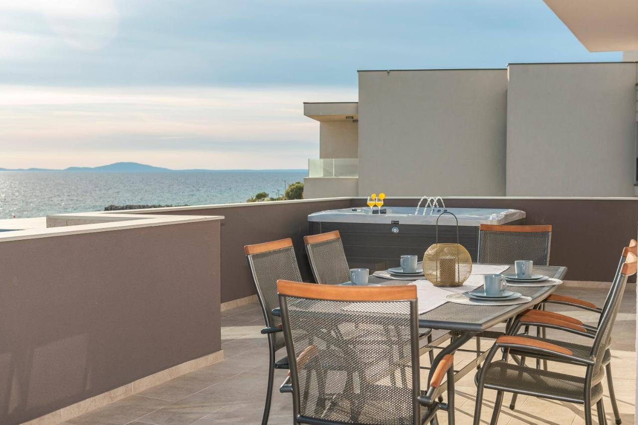 Villa Eni Apartments 1 Mandre Ngoại thất bức ảnh