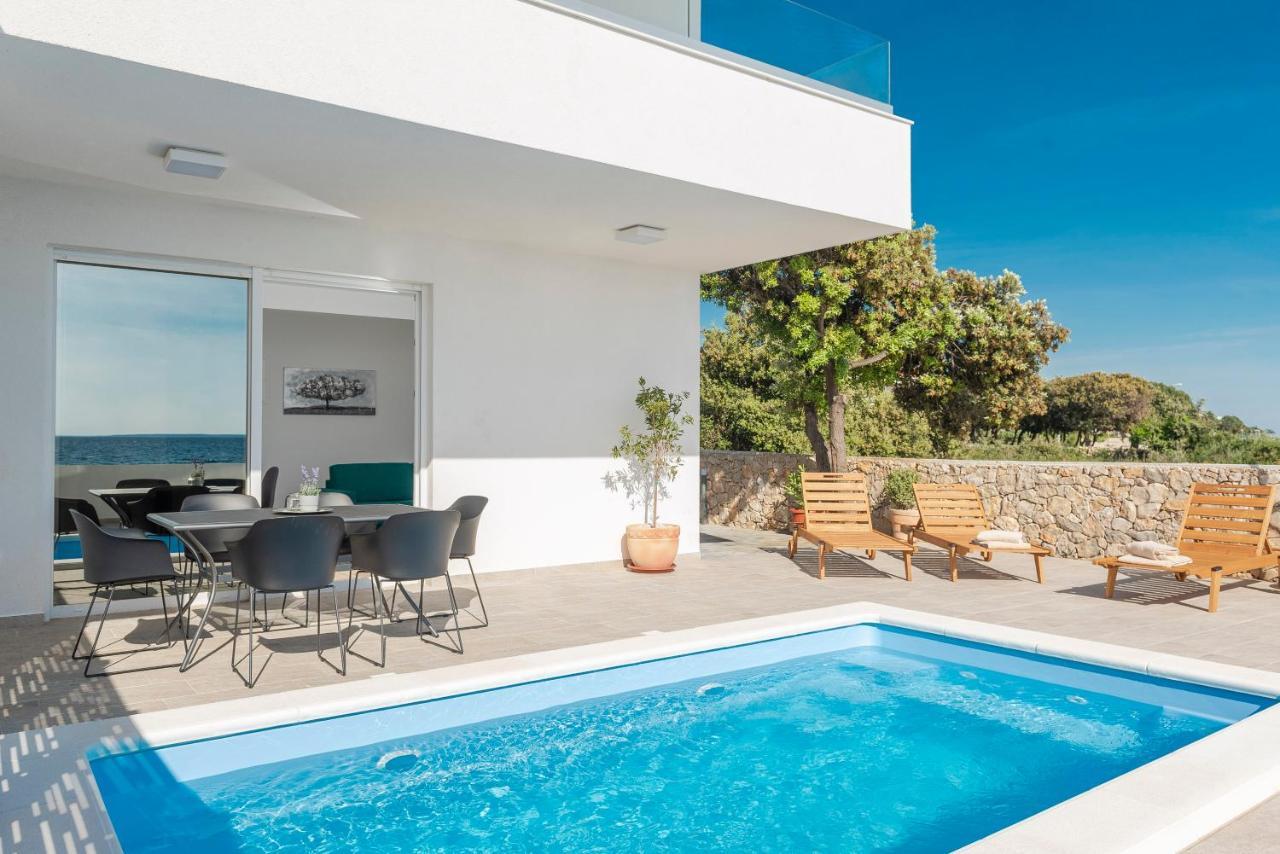 Villa Eni Apartments 1 Mandre Ngoại thất bức ảnh