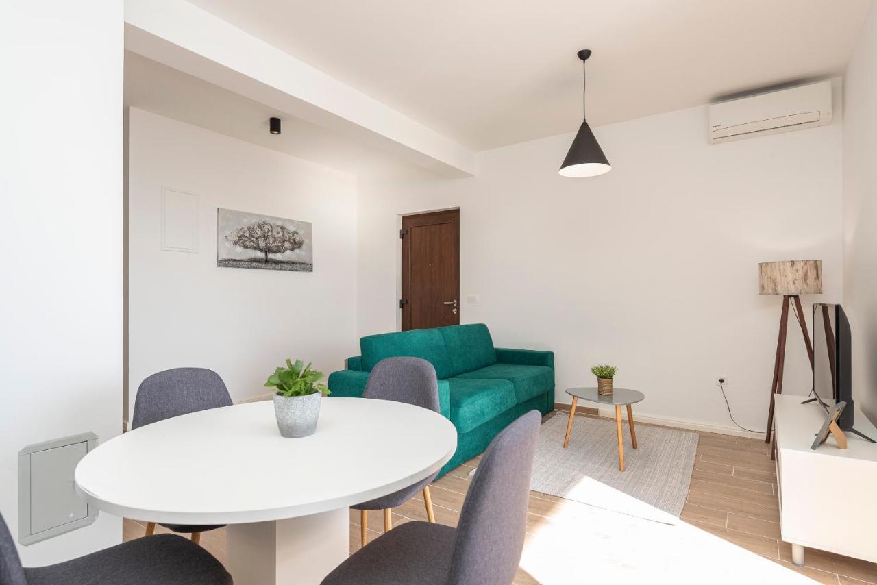 Villa Eni Apartments 1 Mandre Ngoại thất bức ảnh